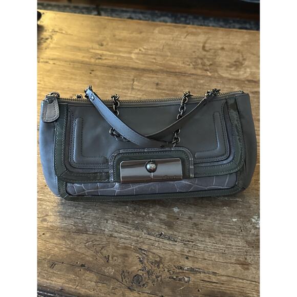 Vintage Kristin Olive Coach Chain bag - Picture 13 of 14